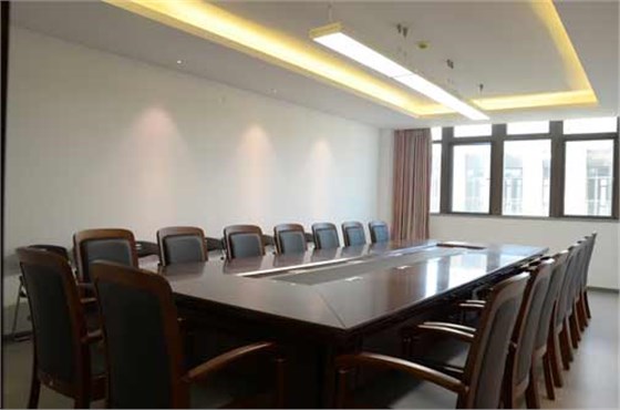 酩樽汇办公家具