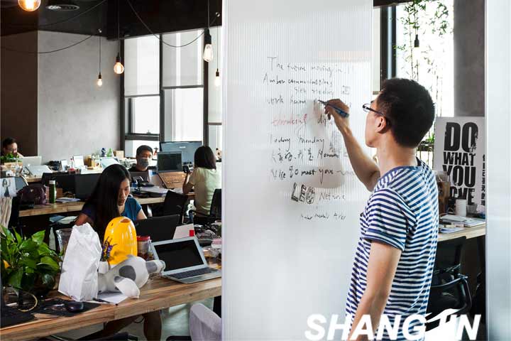 上海办公家具厂家丨会议桌系列